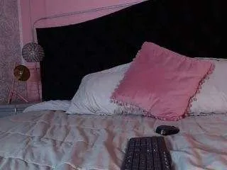 Offline hada-blue on CamSoda