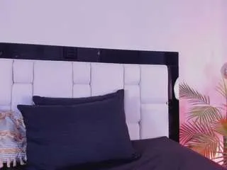 hanna-palmer — show my juicy tits [60 tokens remaining]