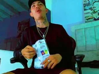 hannilest on CamSoda 