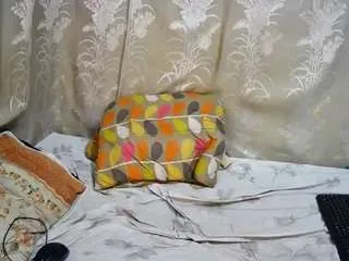 Freechat happysonia on CamSoda