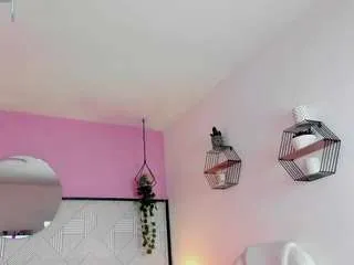 Offline harper-woods on CamSoda