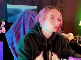 Freechat helen-carter on CamSoda