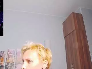 Offline helgahimmele on CamSoda