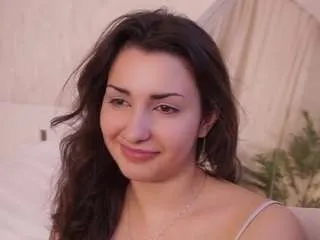 Offline herminahepper on CamSoda