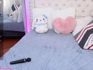 Offline hikikodoll on CamSoda