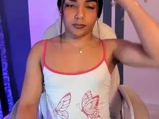 Offline hotlittlebittch on CamSoda