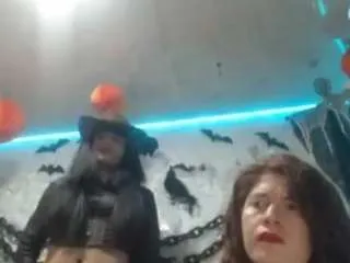 Offline hotsexybigcum on CamSoda