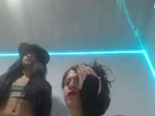 Offline hotsexybigcum on CamSoda