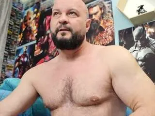 Offline hugearms on CamSoda