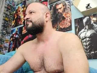 Offline hugearms on CamSoda