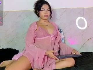 Freechat iam-lilo on CamSoda