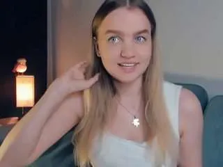 ileenvirgil on CamSoda 