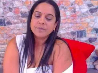 Freechat indianfancyface on CamSoda