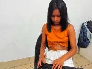 Offline indianjasmine4u on CamSoda