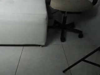 Offline jade-heartt on CamSoda