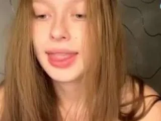 Freechat jaegodshall on CamSoda