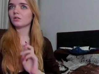 Freechat janet-shyy on CamSoda