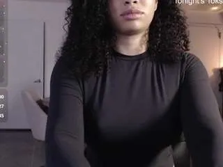 Offline jazminlareina on CamSoda