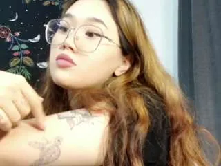 jennatyan on CamSoda 