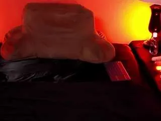 Offline jenniferstarts on CamSoda