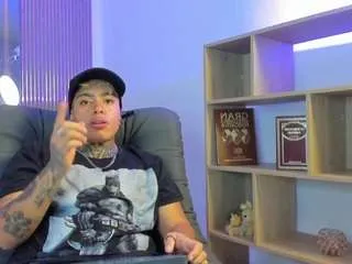 Offline joaoandlexy on CamSoda