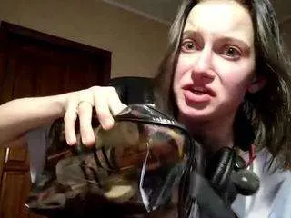 Offline joycelyncotheran on CamSoda