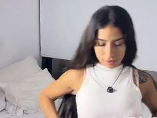 Offline juliamendes on CamSoda