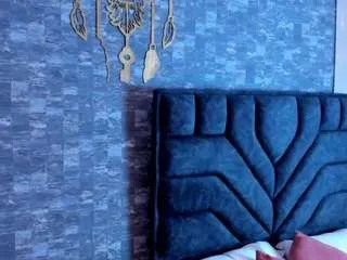 Offline juliia-rose on CamSoda