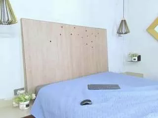 Offline kaleb-violeta1 on CamSoda