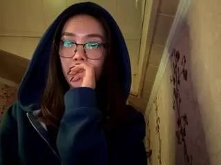 Offline kandraschulte on CamSoda