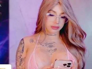 Offline kaorianya1 on CamSoda