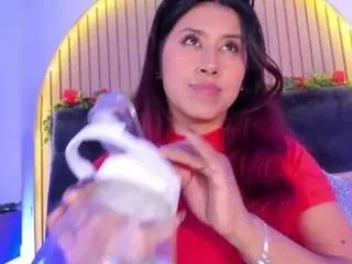 Freechat karlagonzales on CamSoda