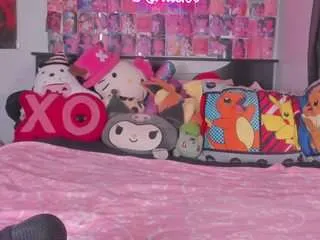 Freechat karliekayozz on CamSoda