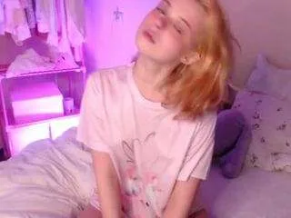 Offline katiemelone on CamSoda