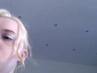 Offline katiemelone on CamSoda