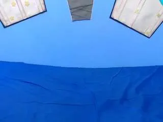 Offline katty18love18 on CamSoda