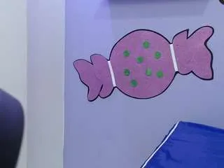 Offline katty18love18 on CamSoda