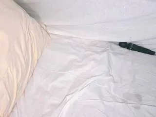 Offline kawaiiyukii on CamSoda