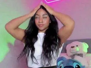 Freechat kaythebrowm1 on CamSoda