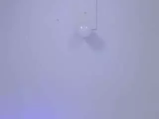 Offline kendall-silver on CamSoda