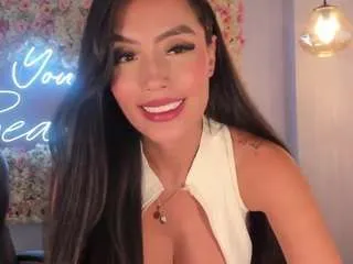 Offline kendalljenneer on CamSoda