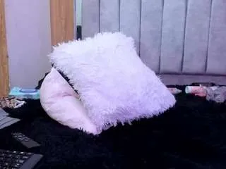 Offline kendallove on CamSoda