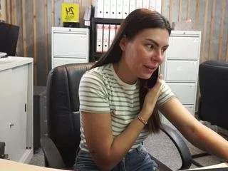 Offline kilenyapatrise on CamSoda