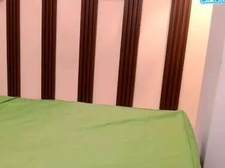 Offline kimberly18cute on CamSoda