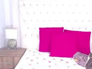 Offline kimstorm on CamSoda