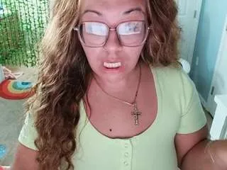 Freechat kinky-kris on CamSoda