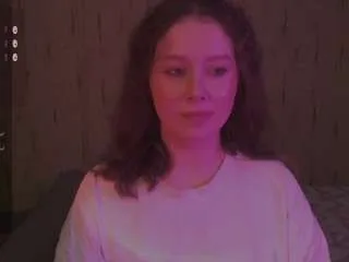 Offline kira-m on CamSoda