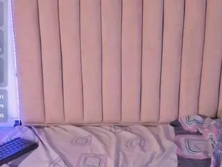 Freechat kithana-jazmin on CamSoda