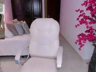 Offline kloee-brown on CamSoda