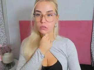 Offline kristymiss on CamSoda